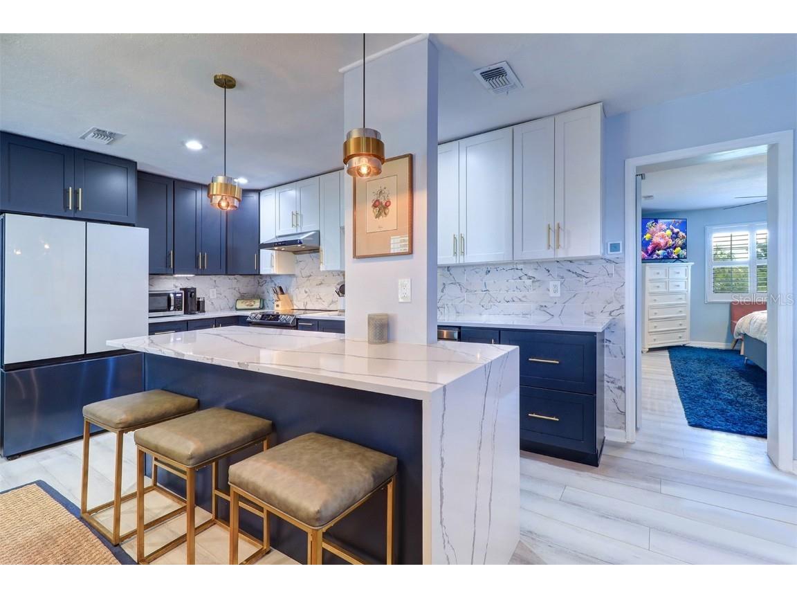 151 Sea Horse Drive SE #H Saint Petersburg FL 33705 - BIG BAYOU AND BIG BAYOU LAKE TB8425546 image11