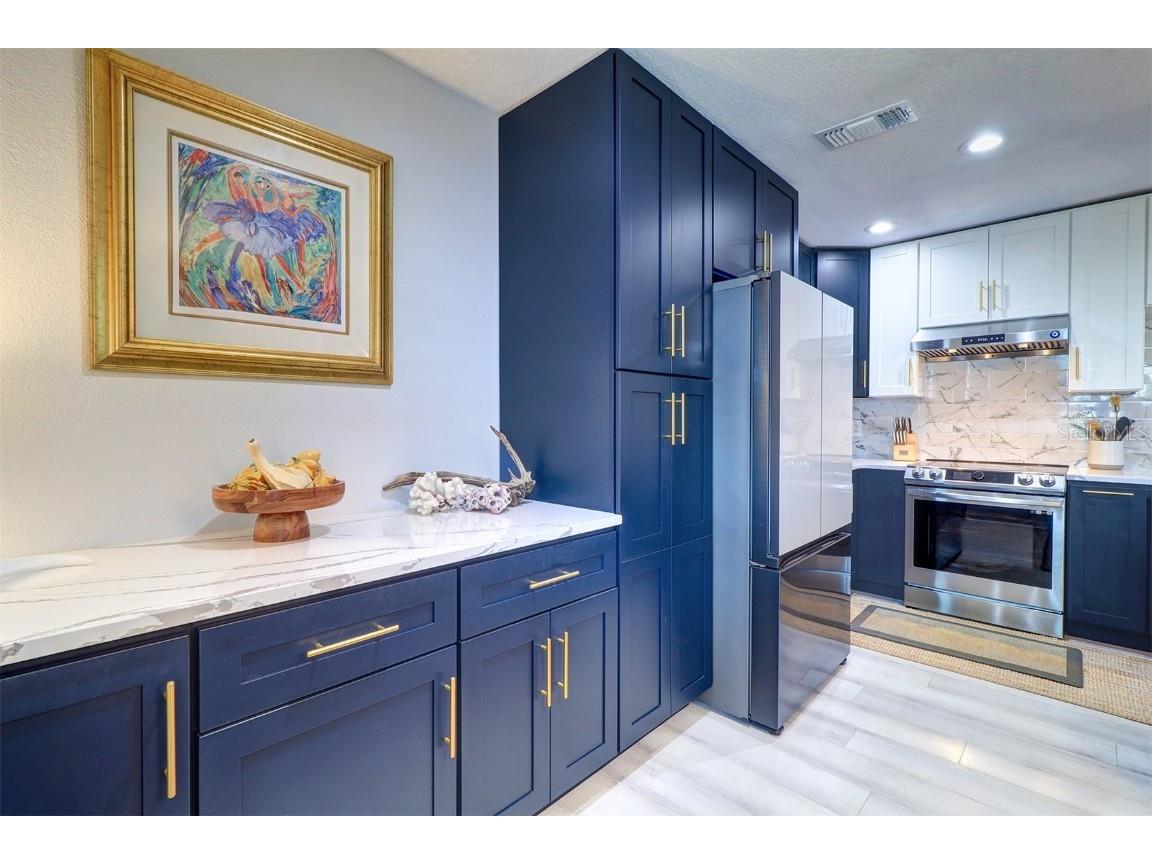 151 Sea Horse Drive SE #H Saint Petersburg FL 33705 - BIG BAYOU AND BIG BAYOU LAKE TB8425546 image16