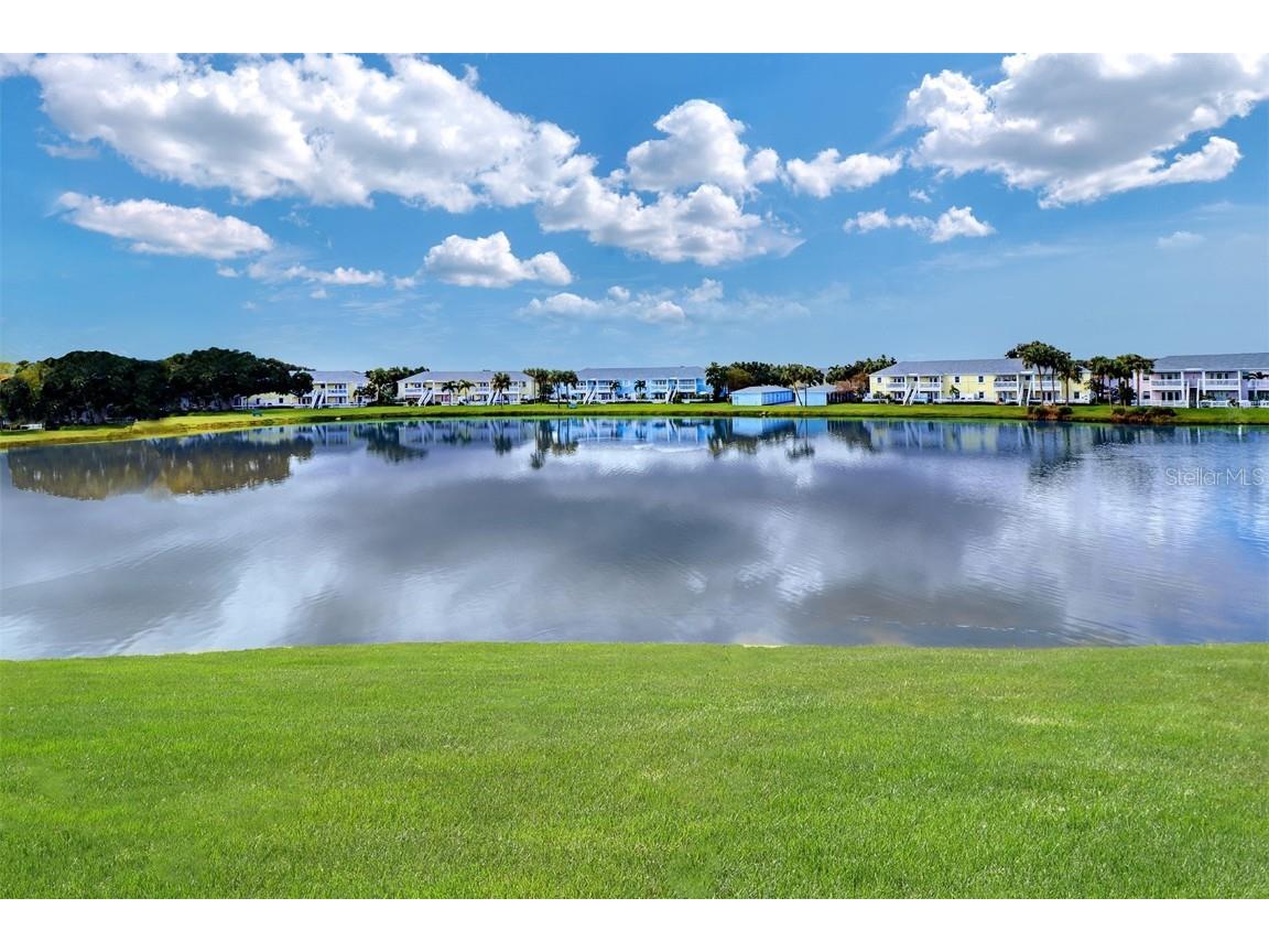 151 Sea Horse Drive SE #H Saint Petersburg FL 33705 - BIG BAYOU AND BIG BAYOU LAKE TB8425546 image29