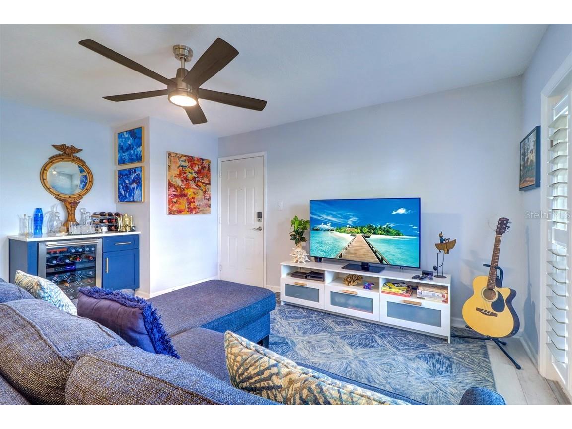 151 Sea Horse Drive SE #H Saint Petersburg FL 33705 - BIG BAYOU AND BIG BAYOU LAKE TB8425546 image9