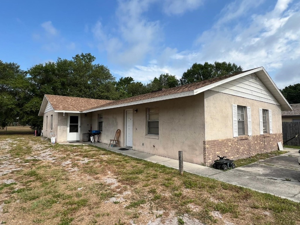 151 Varner Drive SW #A/B Winter Haven FL 33880 L4944657 image1