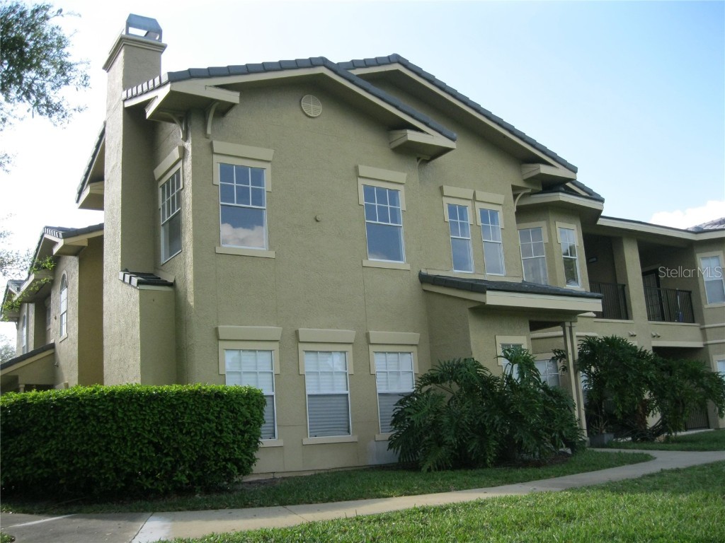 151 Villa Di Este Terrace #213 Lake Mary FL 32746 V4923441 image1