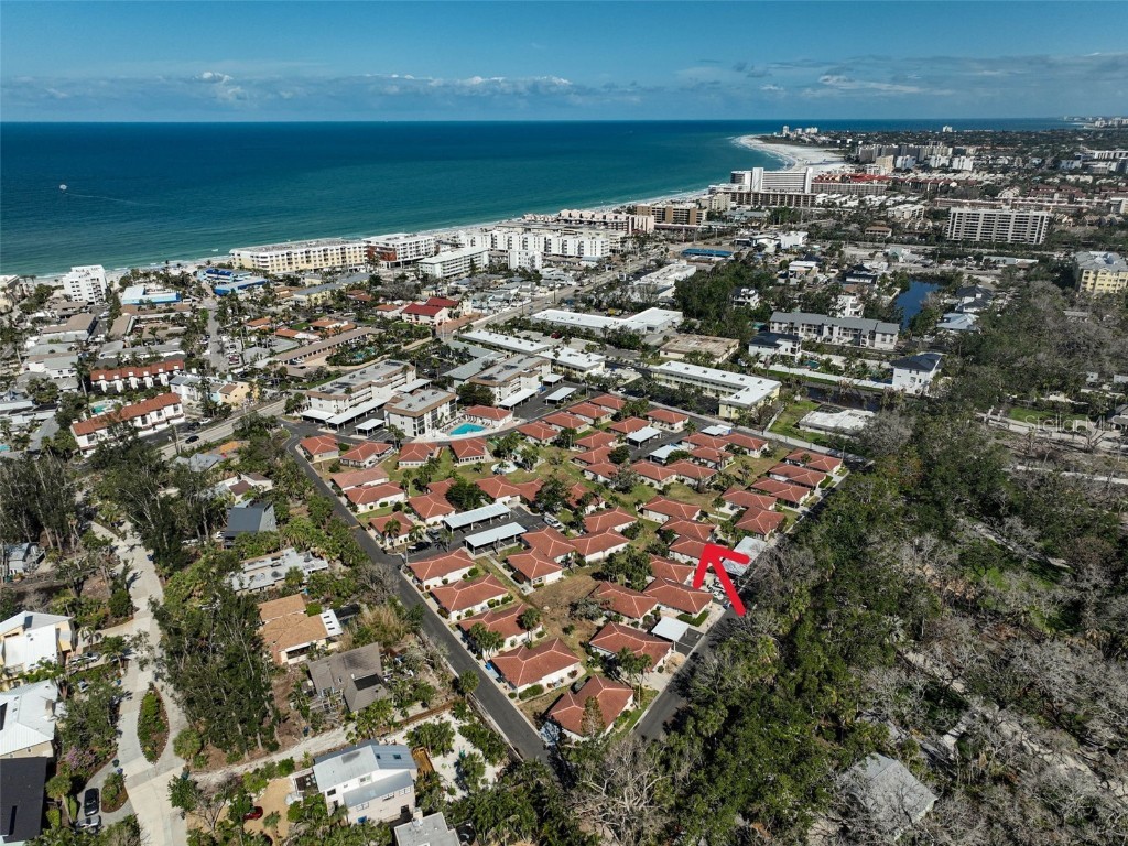 151 Vista Hermosa Circle #31C Sarasota FL 34242 A4651400 image1
