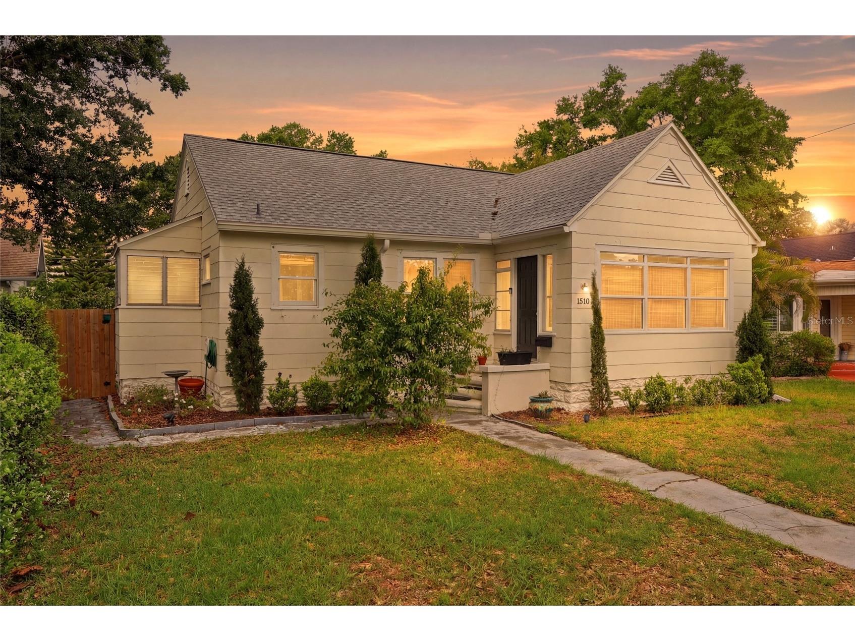 1510 14th Street N Saint Petersburg FL 33704 TB8508393 image1