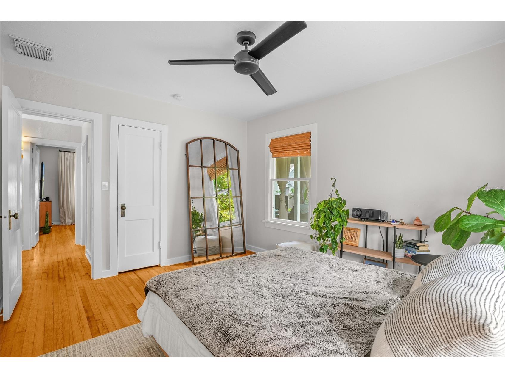 1510 14th Street N Saint Petersburg FL 33704 TB8508393 image18