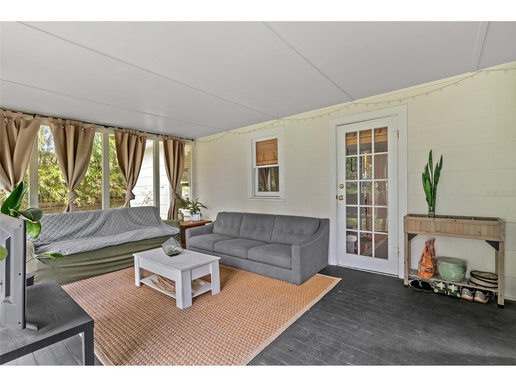 1510 14th Street N Saint Petersburg FL 33704 TB8508393 image26