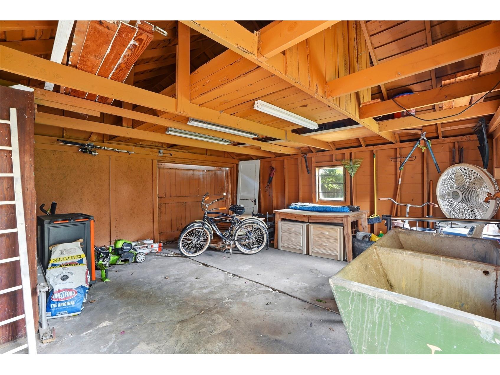 1510 14th Street N Saint Petersburg FL 33704 TB8508393 image29