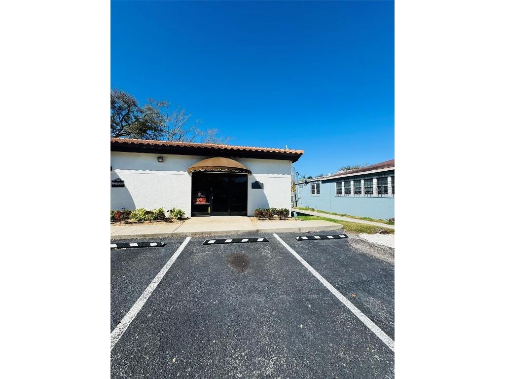 1510 4th Street N Saint Petersburg FL 33704 TB8413447 image1