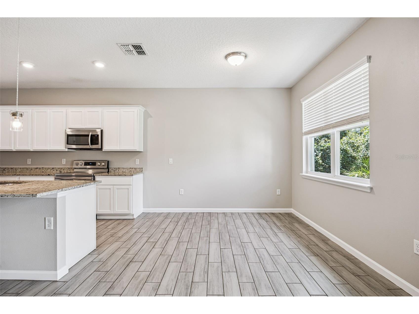1510 Central Parkway Deland FL 32724 O6347940 image15