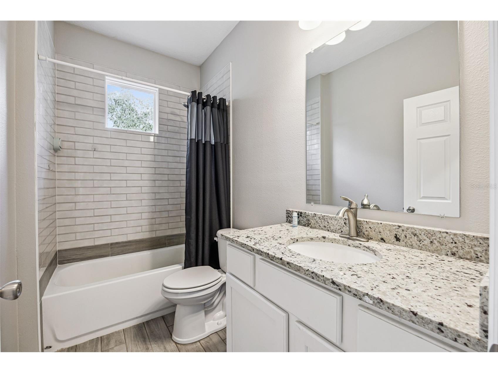 1510 Central Parkway Deland FL 32724 O6347940 image34