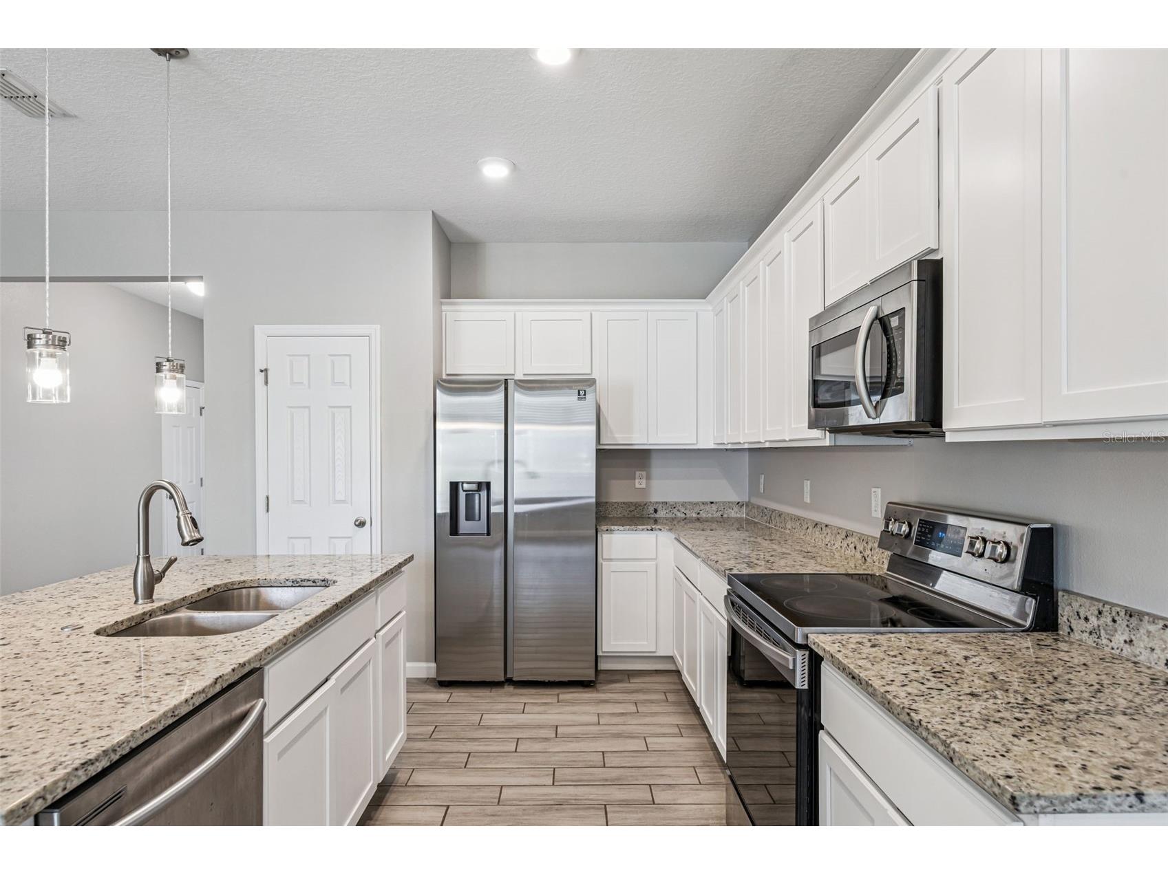 1510 Central Parkway Deland FL 32724 O6347940 image9
