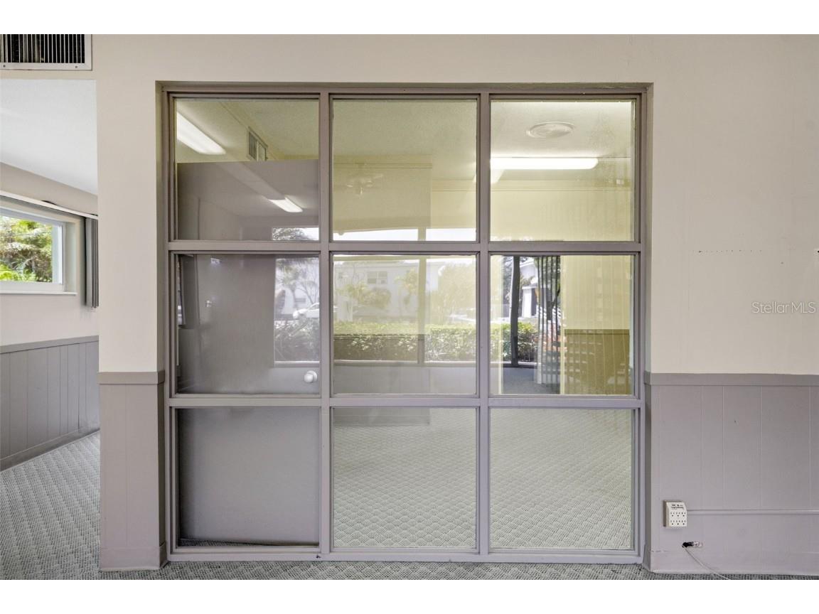 1510 Dr Martin Luther King Jr Street N Saint Petersburg FL 33704 T3542372 image8