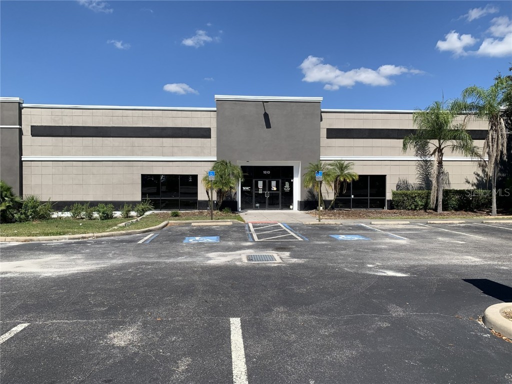 1510 E College Avenue Ruskin FL 33570 TB8435183 image2