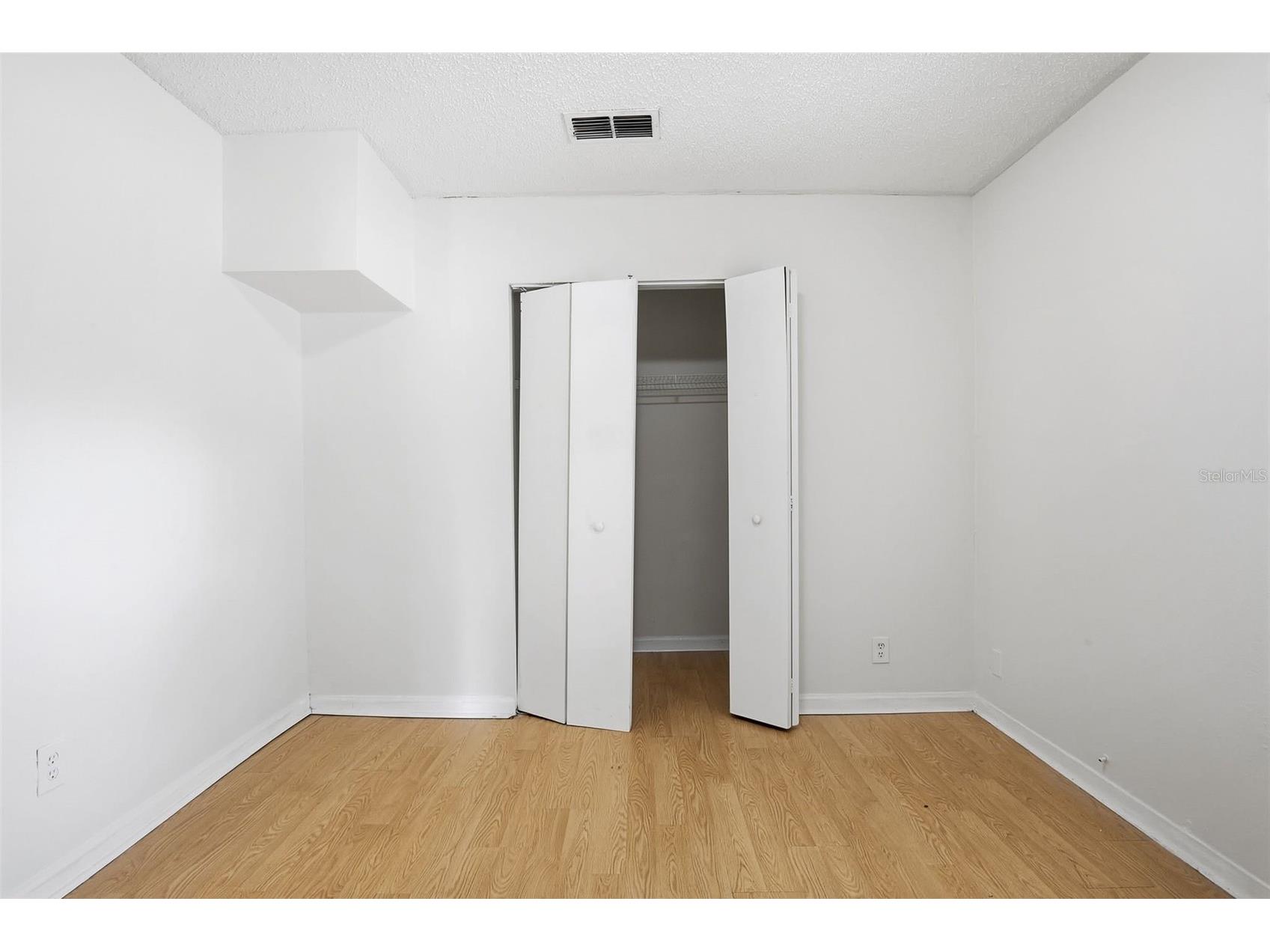 1510 E Navajo Avenue Tampa FL 33612 O6413845 image14