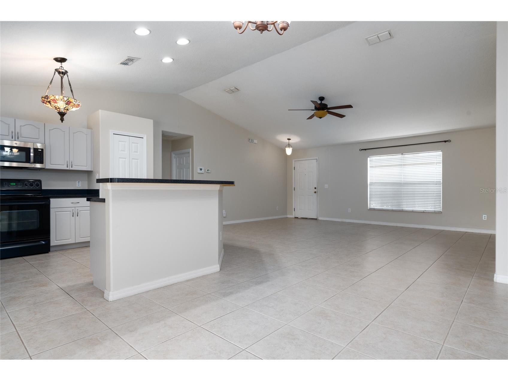 1510 Falmouth Avenue Deltona FL 32725 V4948117 image4