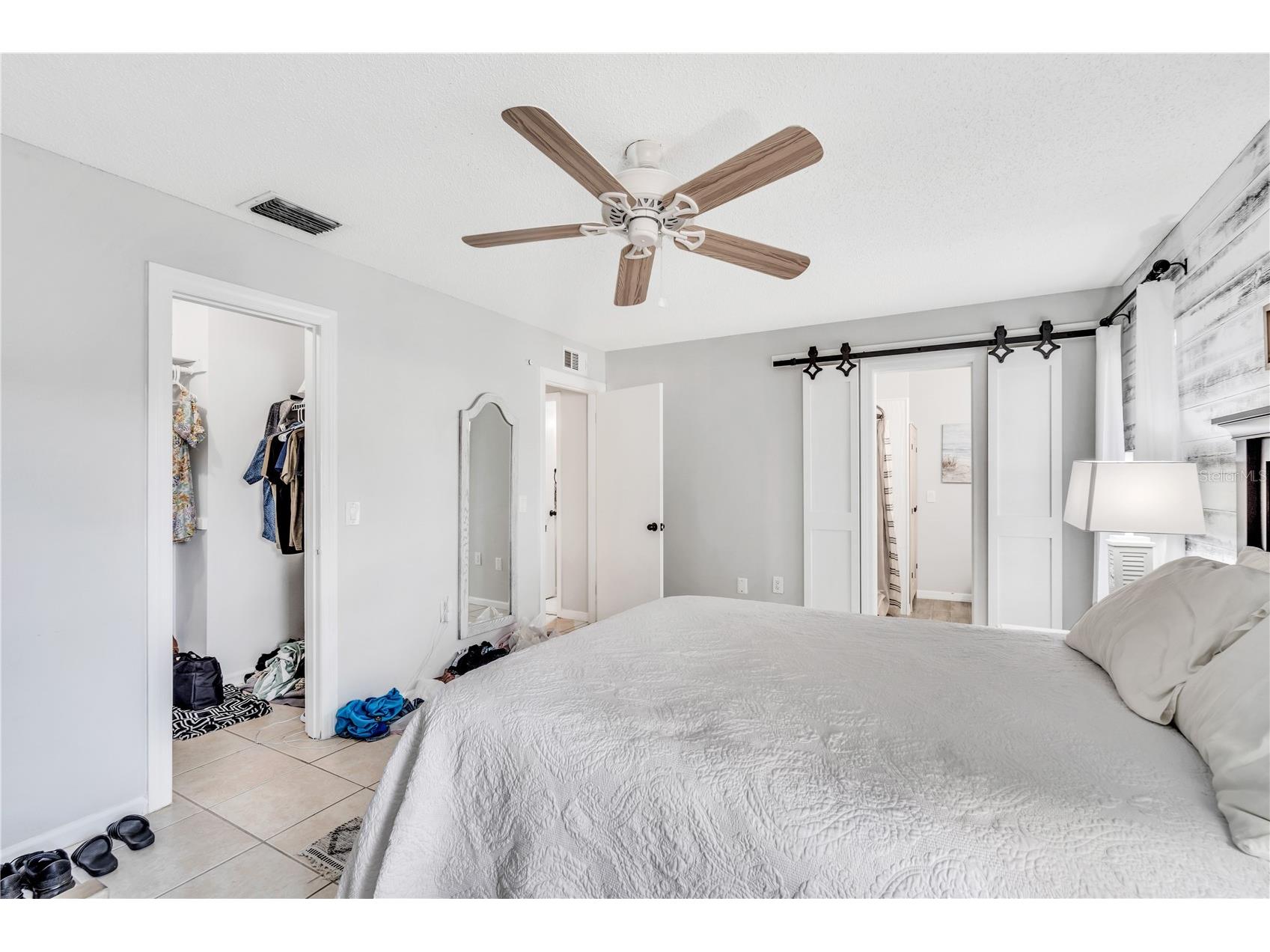 1510 Georgetowne Lane Sarasota FL 34232 A4684505 image14