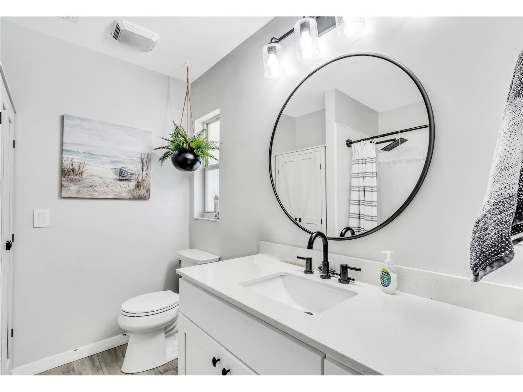 1510 Georgetowne Lane Sarasota FL 34232 A4684505 image16