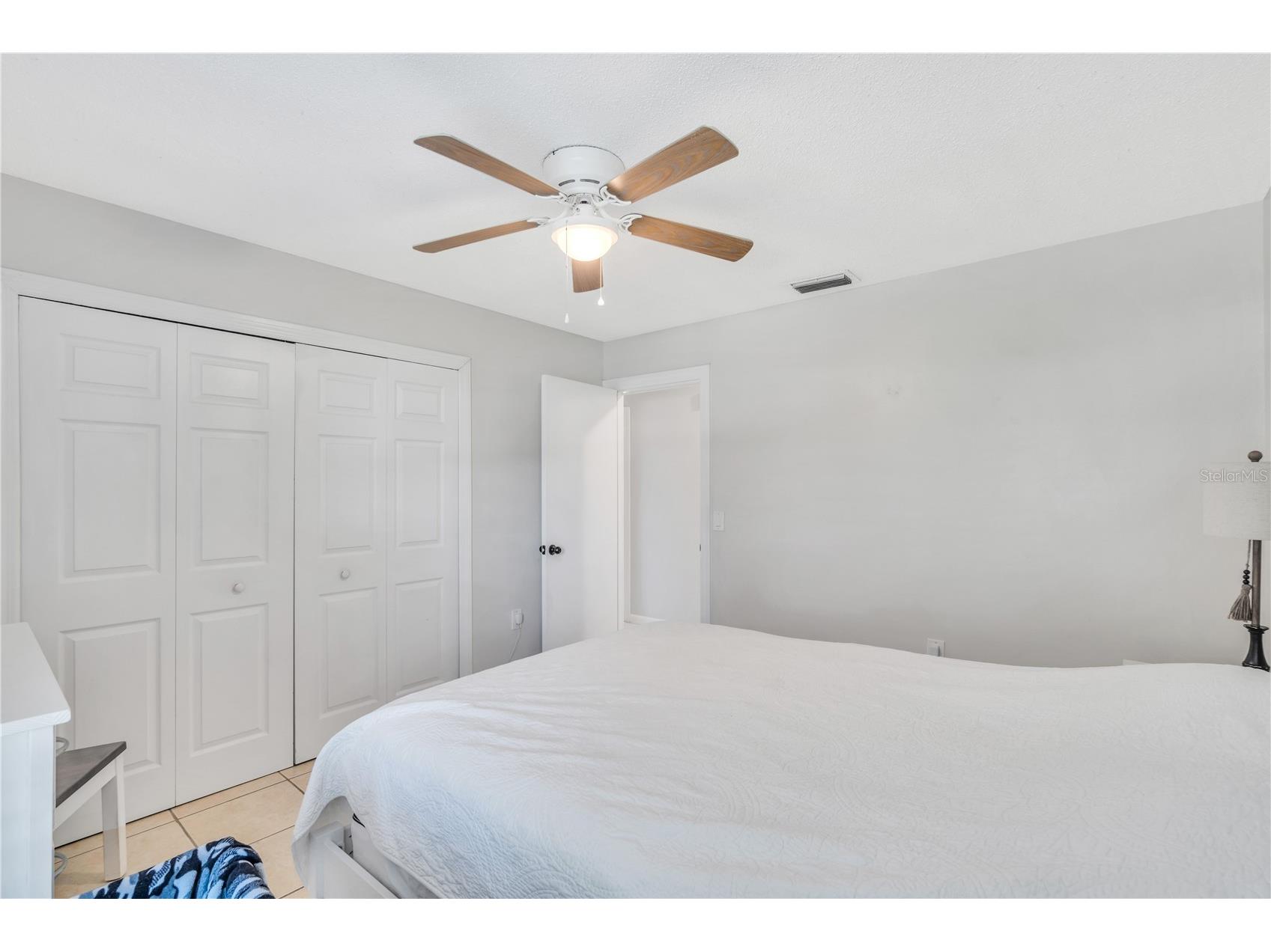 1510 Georgetowne Lane Sarasota FL 34232 A4684505 image18