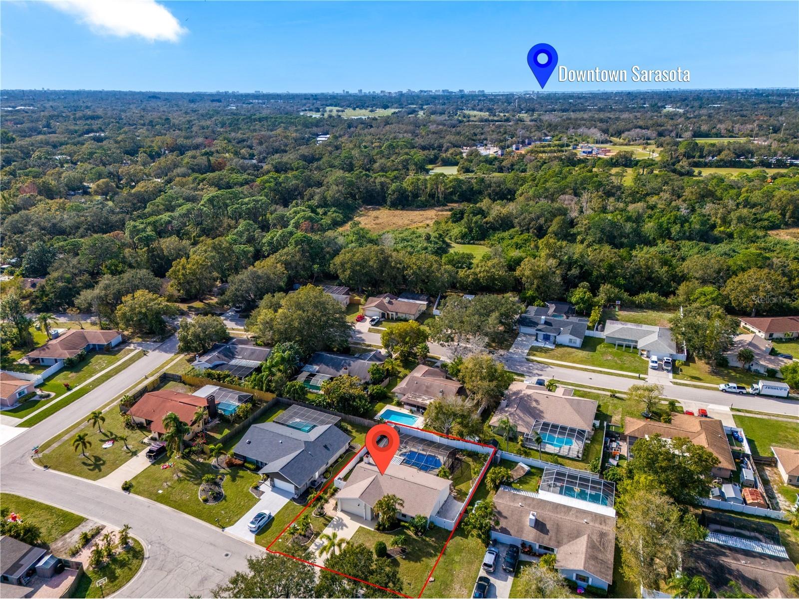 1510 Georgetowne Lane Sarasota FL 34232 A4684505 image32