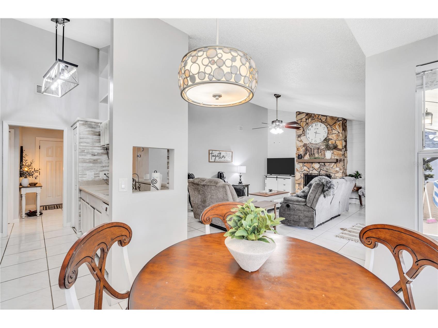1510 Georgetowne Lane Sarasota FL 34232 A4684505 image9