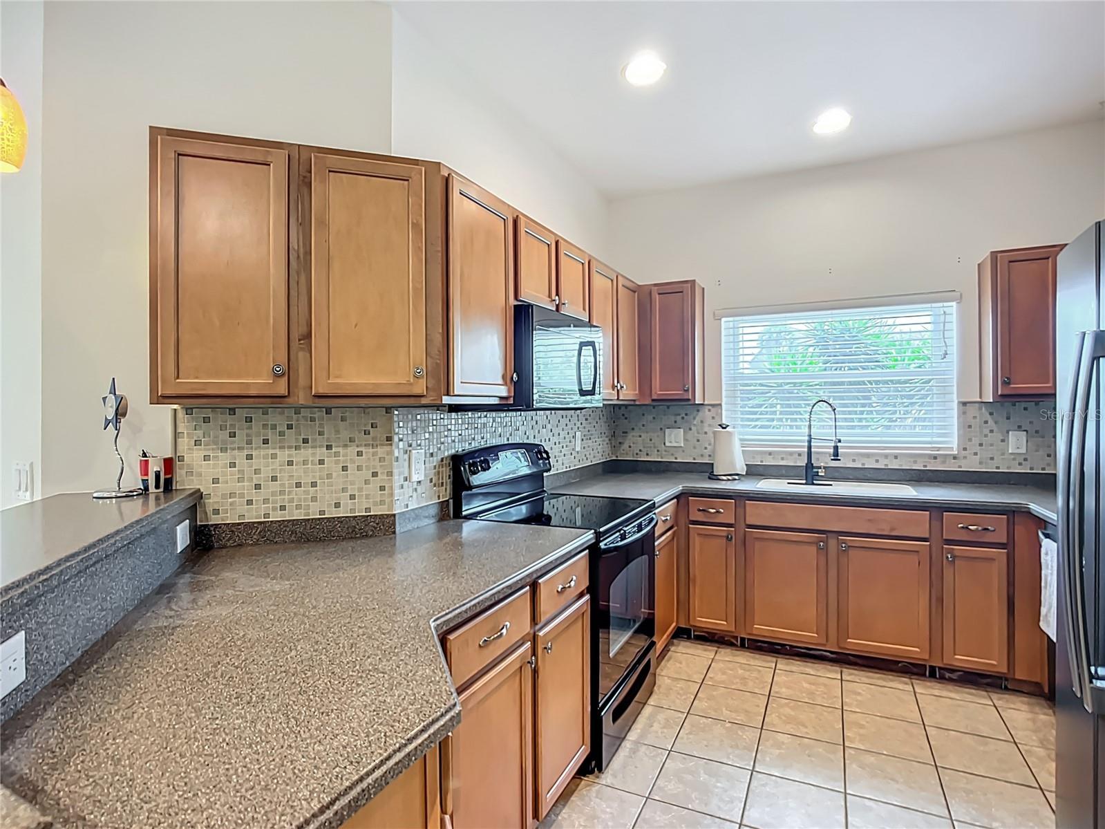 1510 Grantham Drive Sarasota FL 34234 A4657762 image10