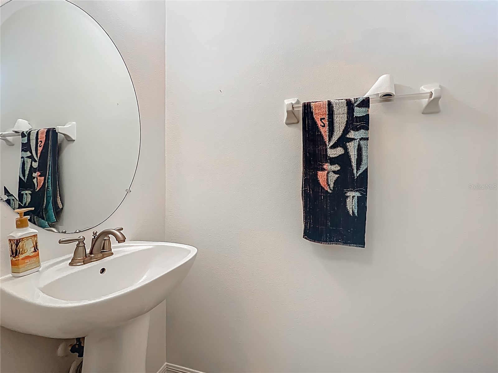 1510 Grantham Drive Sarasota FL 34234 A4657762 image16