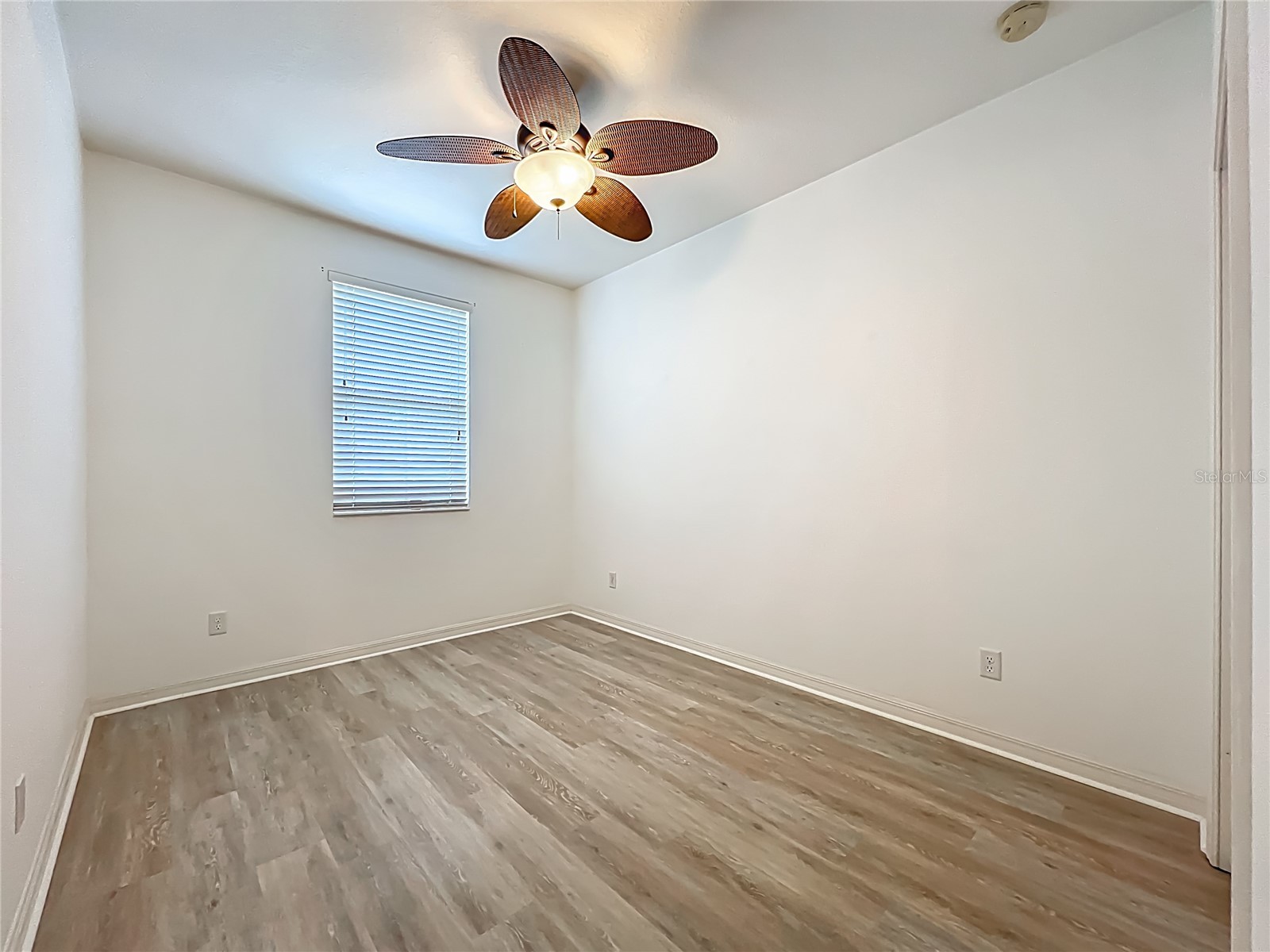 1510 Grantham Drive Sarasota FL 34234 A4657762 image25