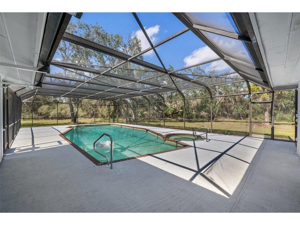 1510 Lena Lane Sarasota FL 34240 A4641358 image40