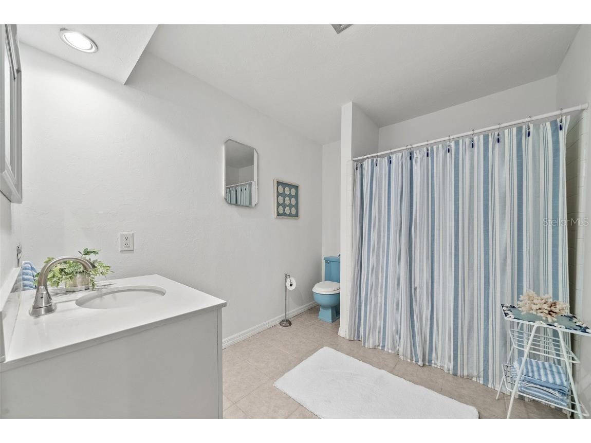 1510 Lena Lane Sarasota FL 34240 A4641358 image52