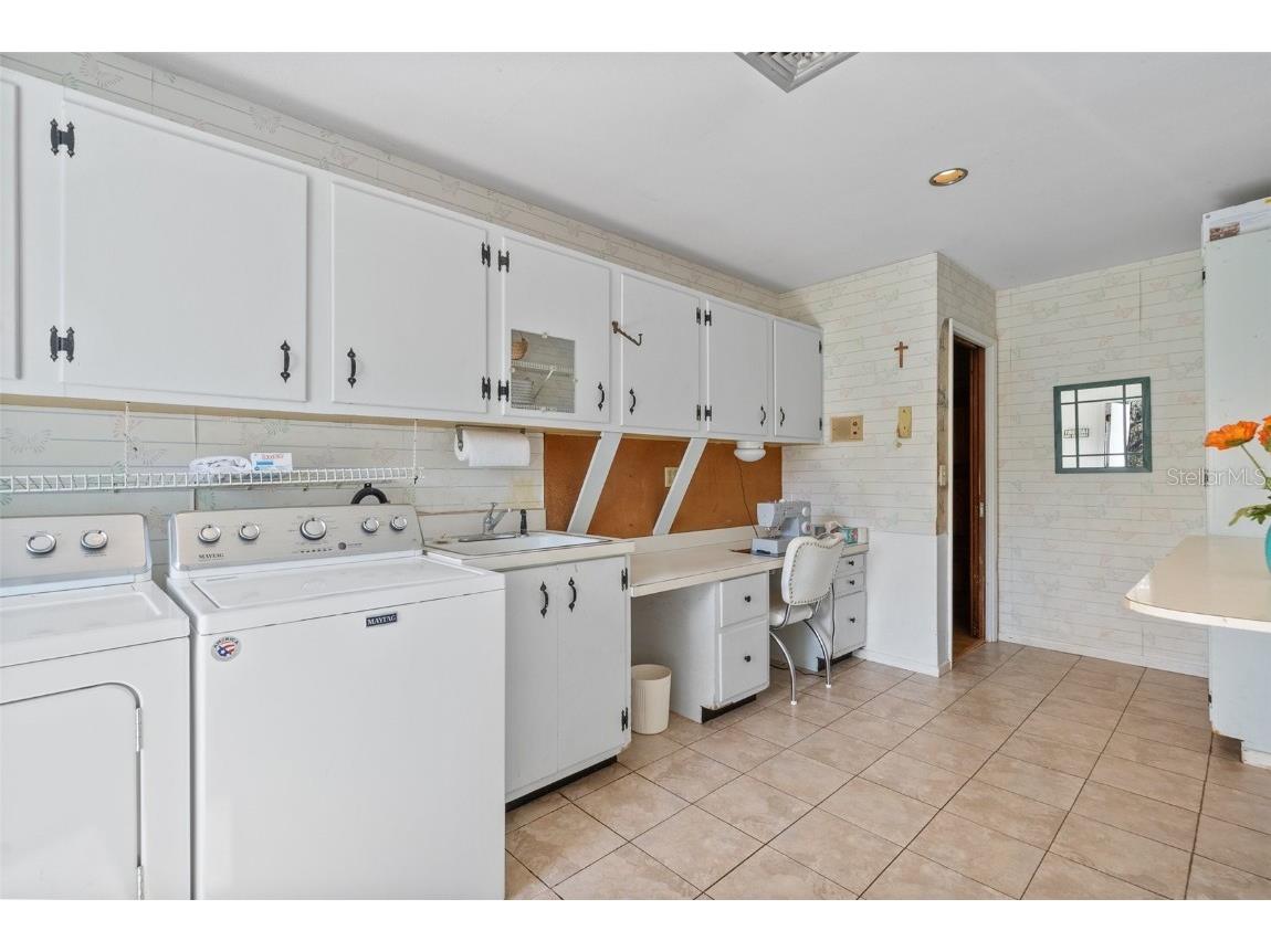 1510 Lena Lane Sarasota FL 34240 A4641358 image56