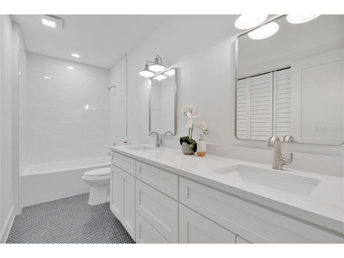 1510 Live Oak Street New Smyrna Beach FL 32168 O6313825 image26