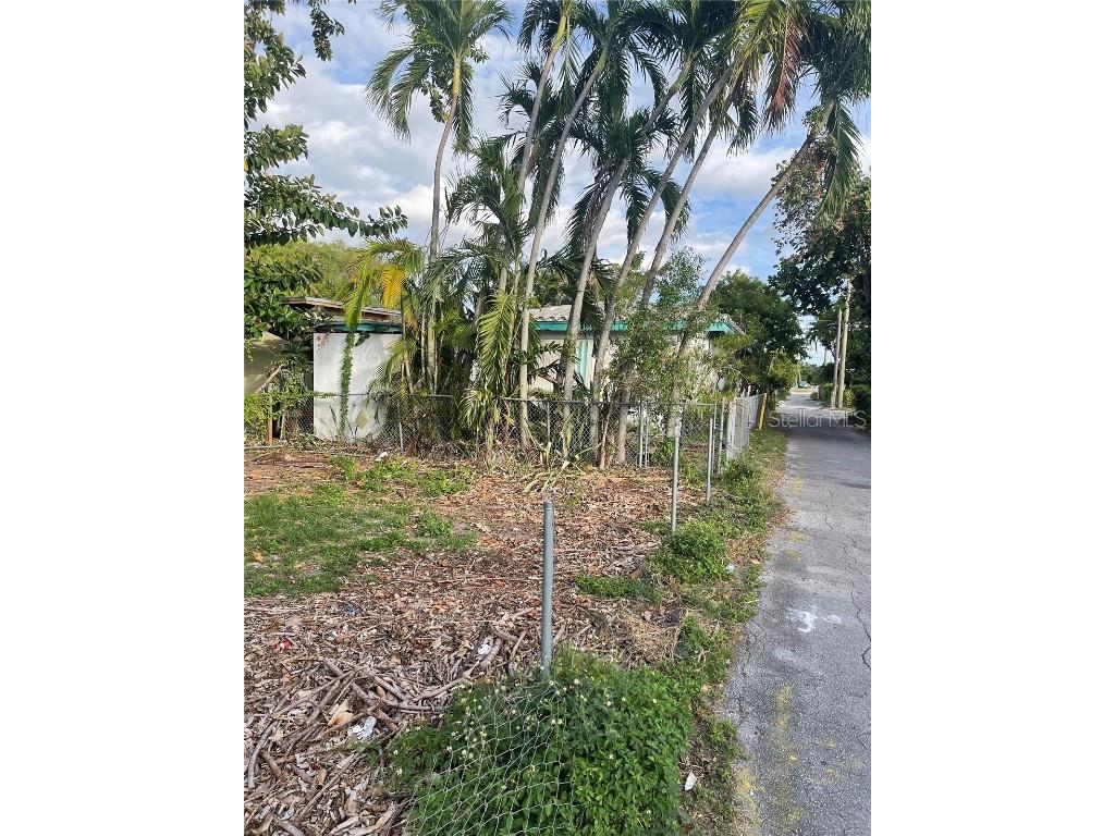 1510 NW 70th Street Miami FL 33147 TB8444744 image10