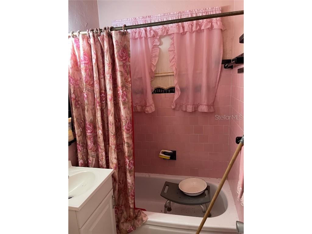 1510 NW 70th Street Miami FL 33147 TB8444744 image31