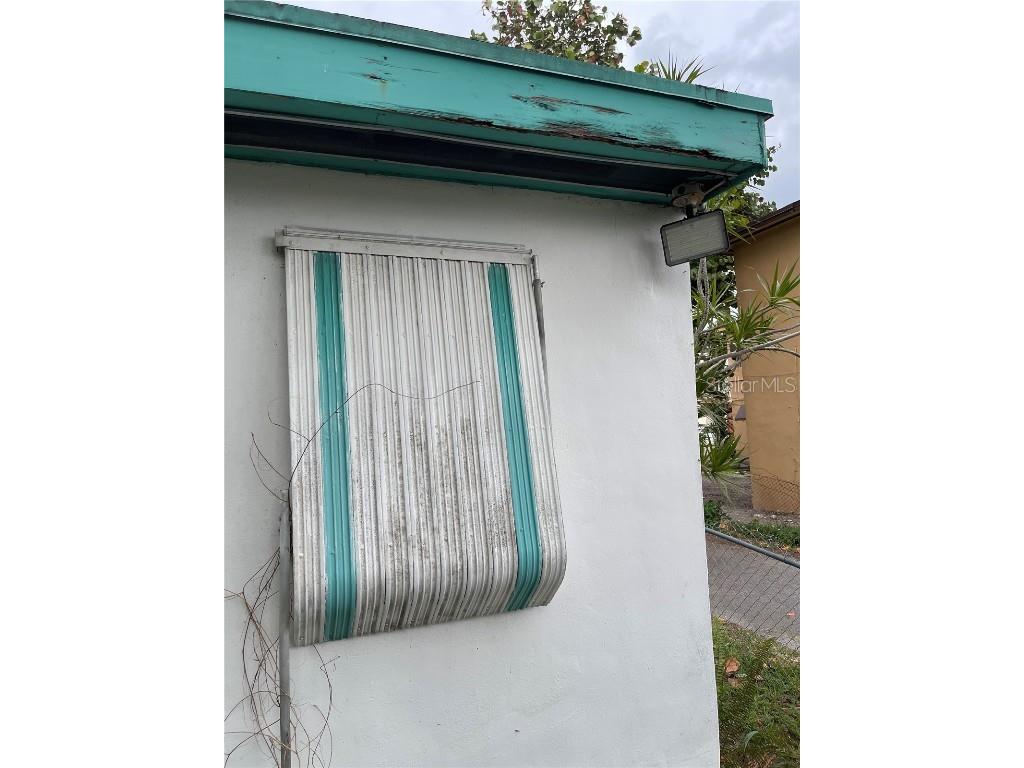 1510 NW 70th Street Miami FL 33147 TB8444744 image46