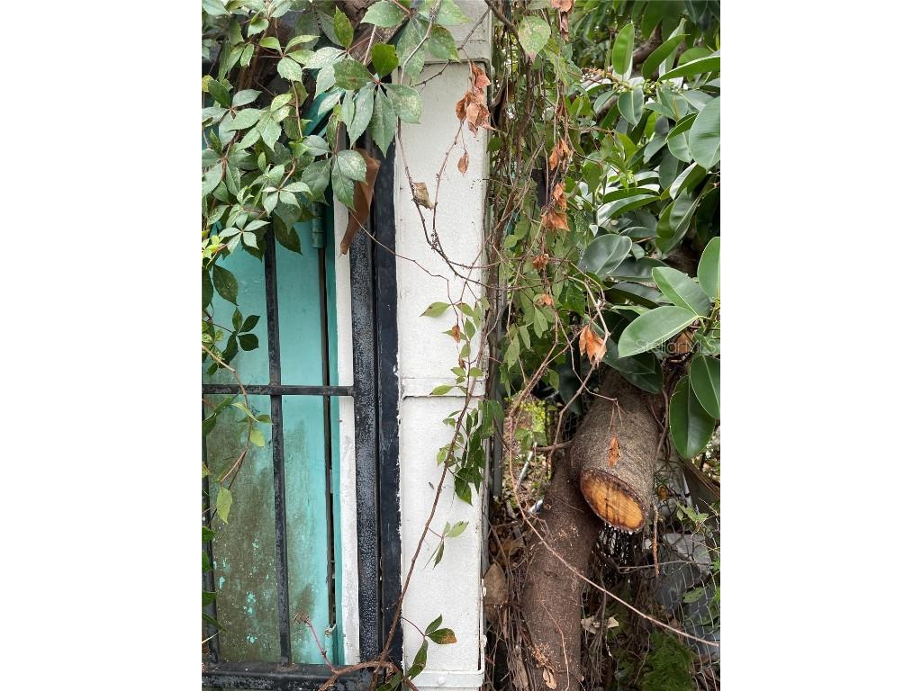 1510 NW 70th Street Miami FL 33147 TB8444744 image50