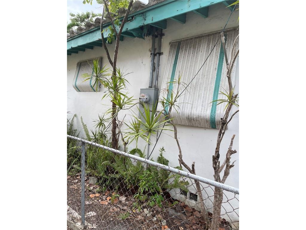 1510 NW 70th Street Miami FL 33147 TB8444744 image57