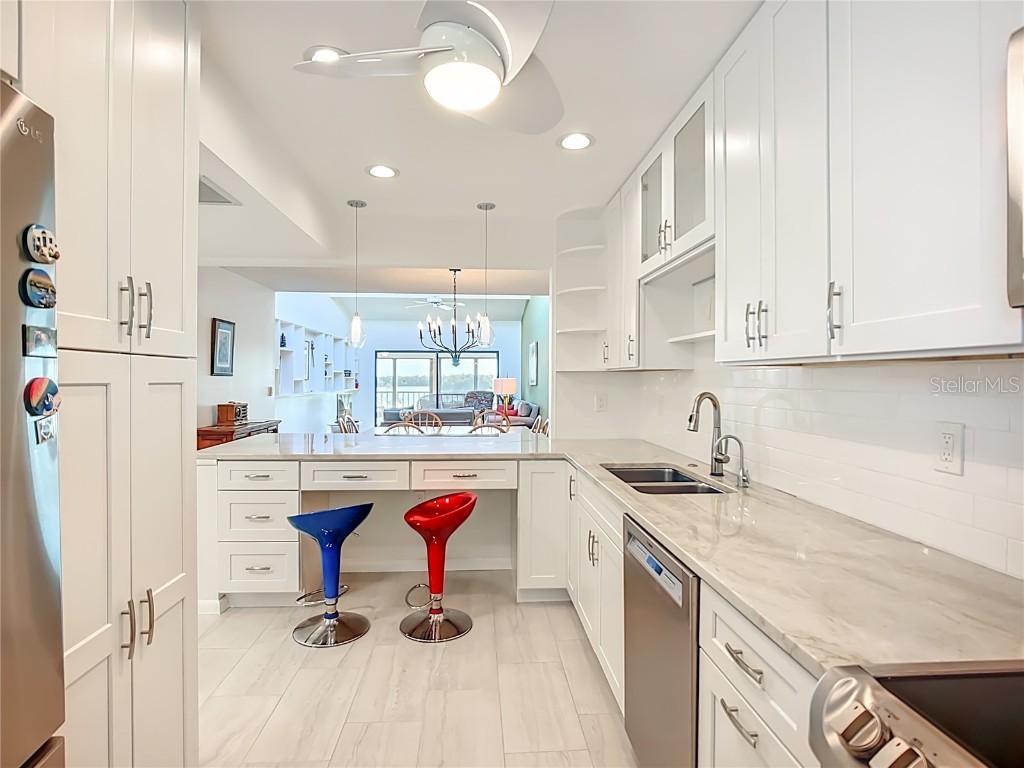 1510 Pelican Point Drive #BA269 Sarasota FL 34231 A4673756 image15