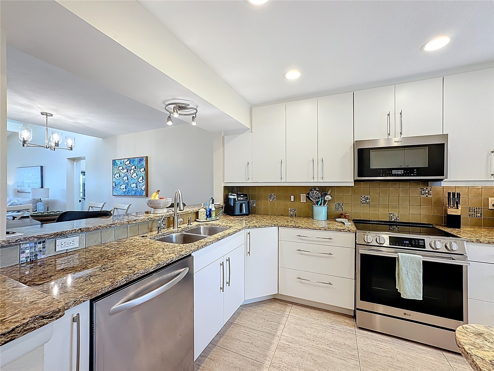 1510 Pelican Point Drive #BA270 Sarasota FL 34231 A4684690 image17