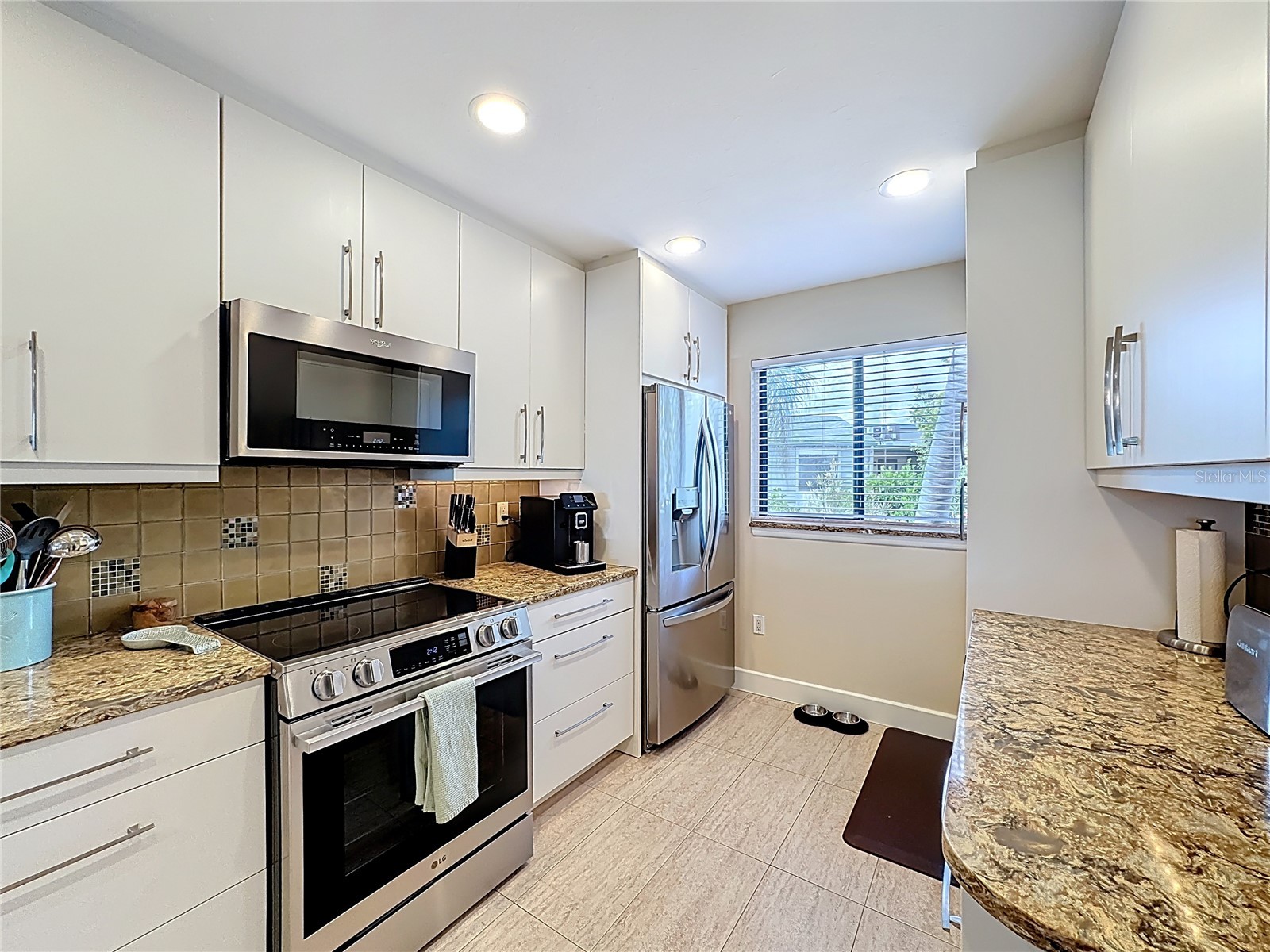 1510 Pelican Point Drive #BA270 Sarasota FL 34231 A4684690 image18