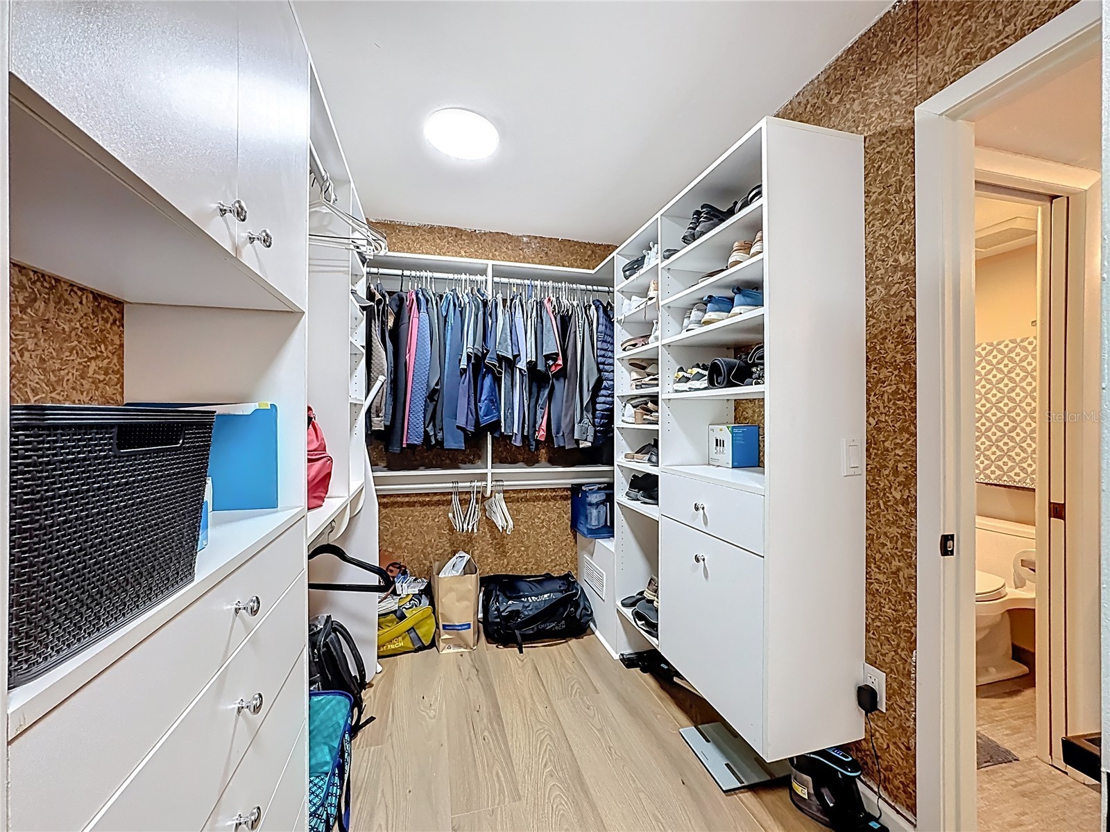 1510 Pelican Point Drive #BA270 Sarasota FL 34231 A4684690 image50