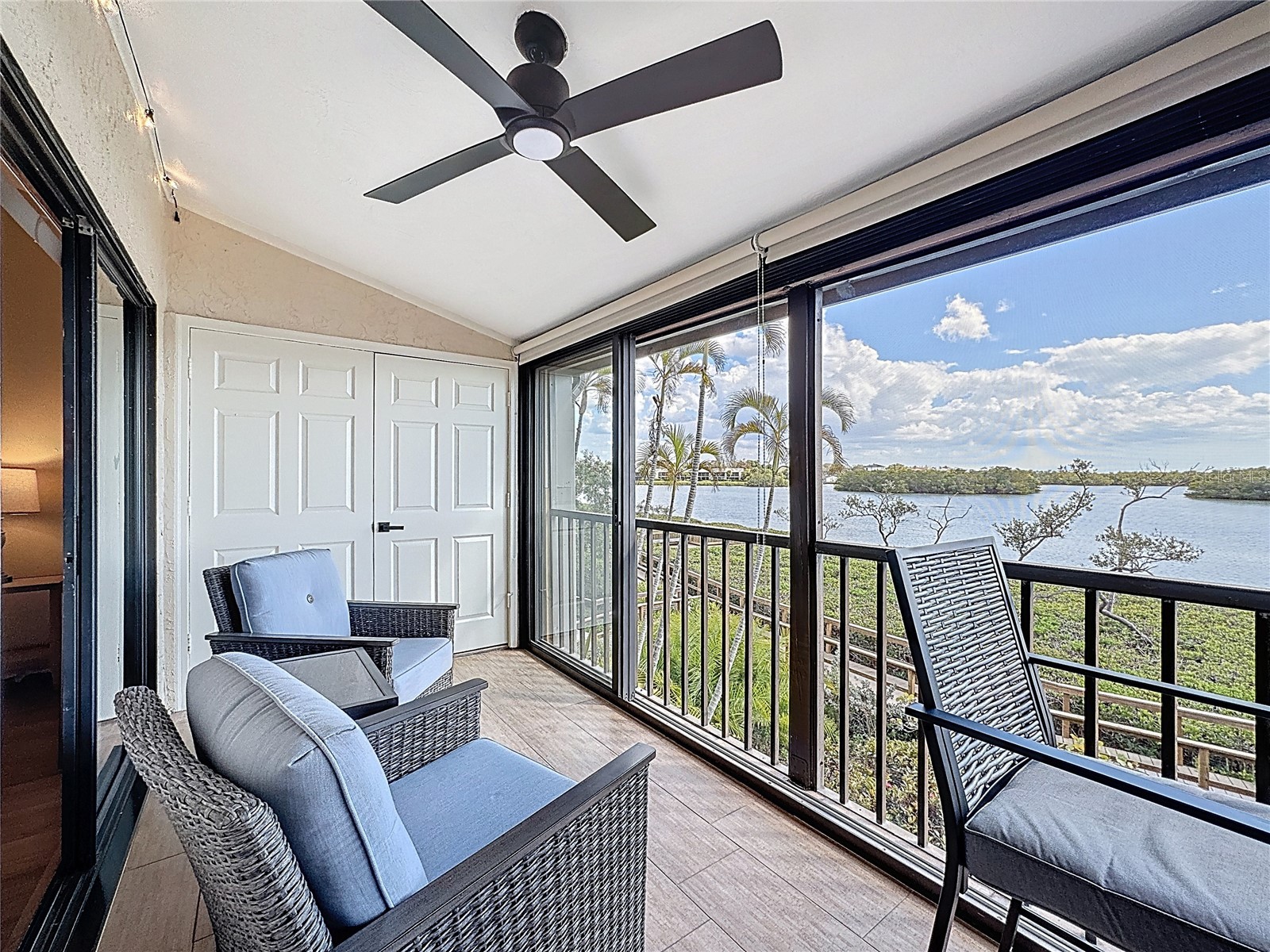 1510 Pelican Point Drive #BA270 Sarasota FL 34231 A4684690 image52