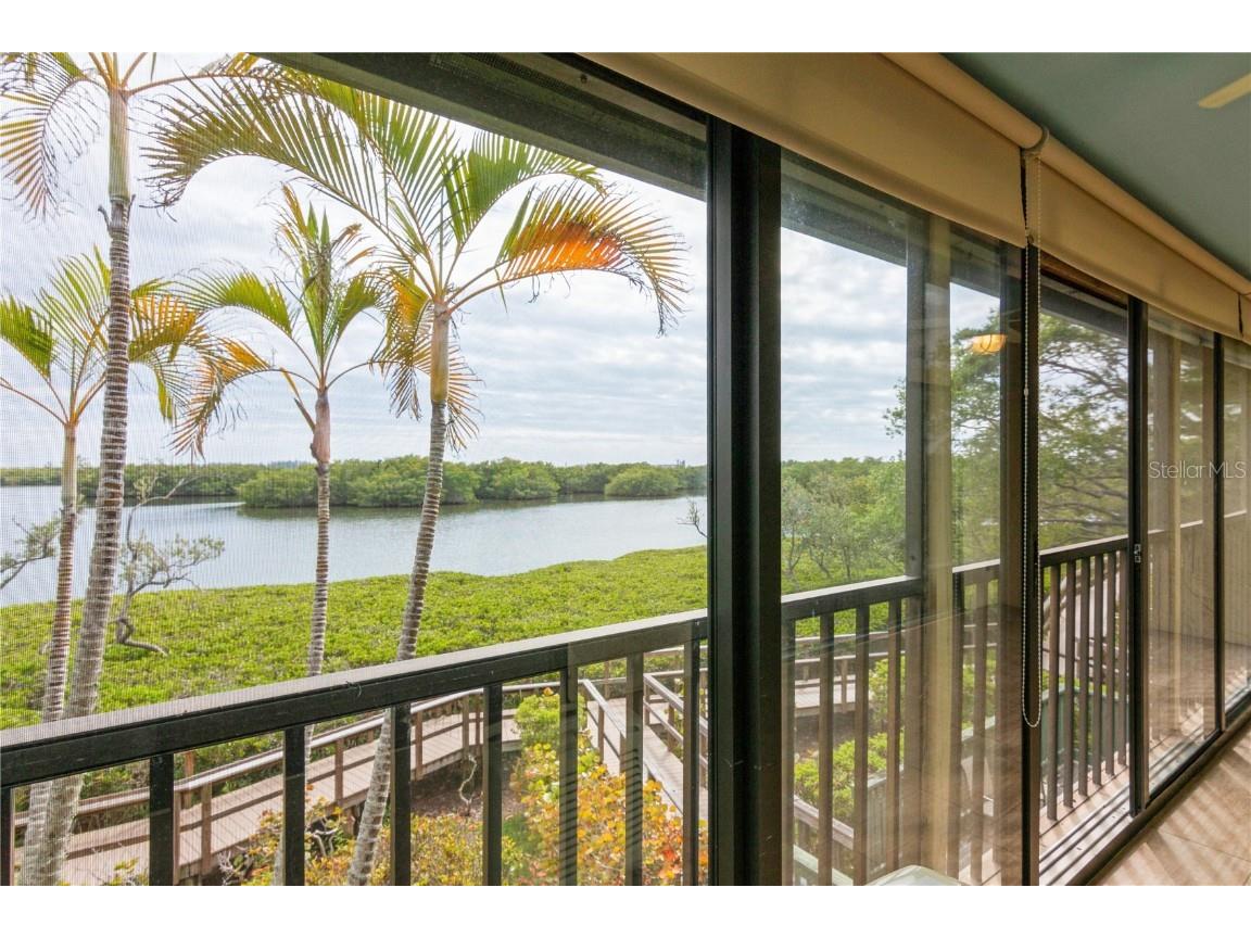 1510 Pelican Point Road #270 Sarasota FL 34231 A4591873 image1