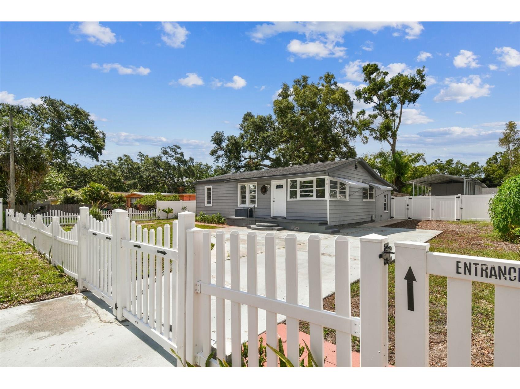 1510 W Powhatan Avenue Tampa FL 33603 TB8460868 image1