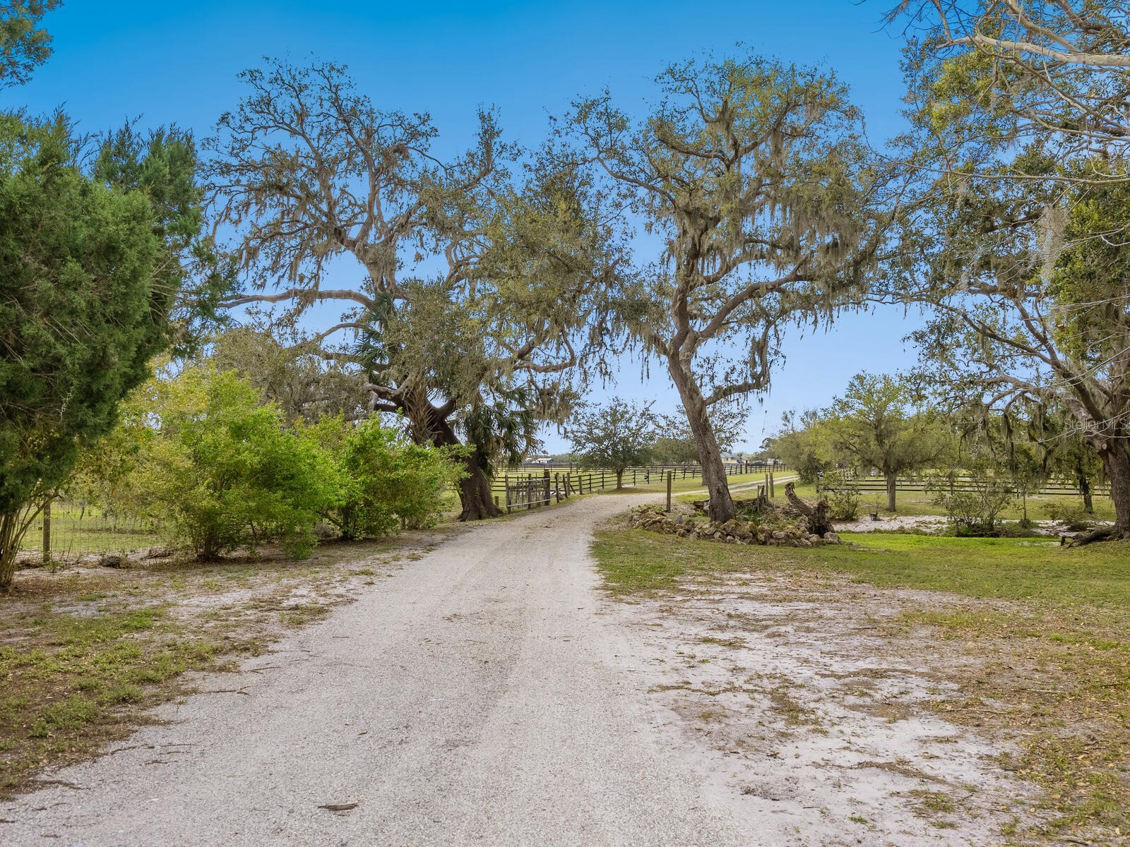 15101 Rawls Road Sarasota FL 34240 A4643403 image51