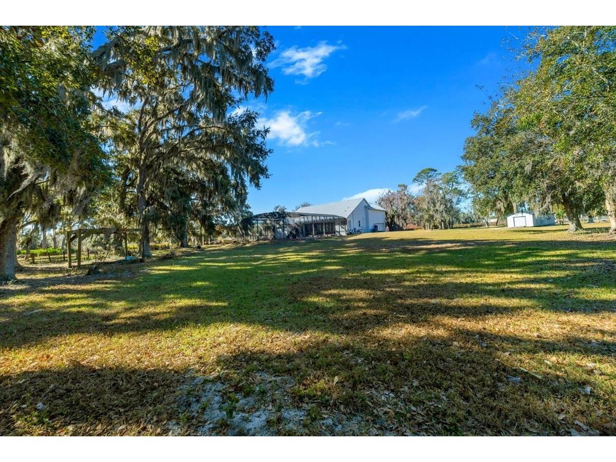 15104 County Road 48 Astatula FL 34705 OM718333 image47