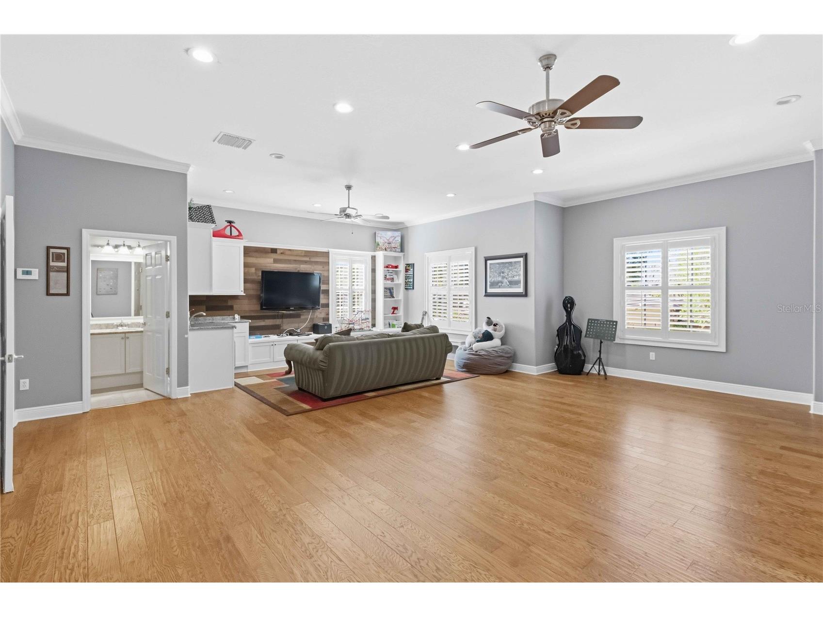 15108 Kestrelglen Way Lithia FL 33547 TB8493744 image38