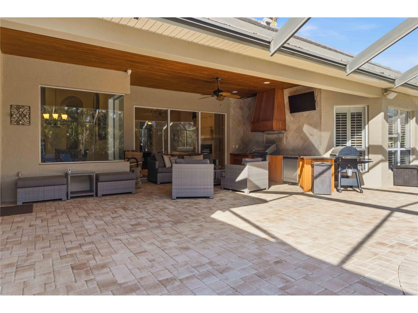 15108 Kestrelglen Way Lithia FL 33547 TB8493744 image42