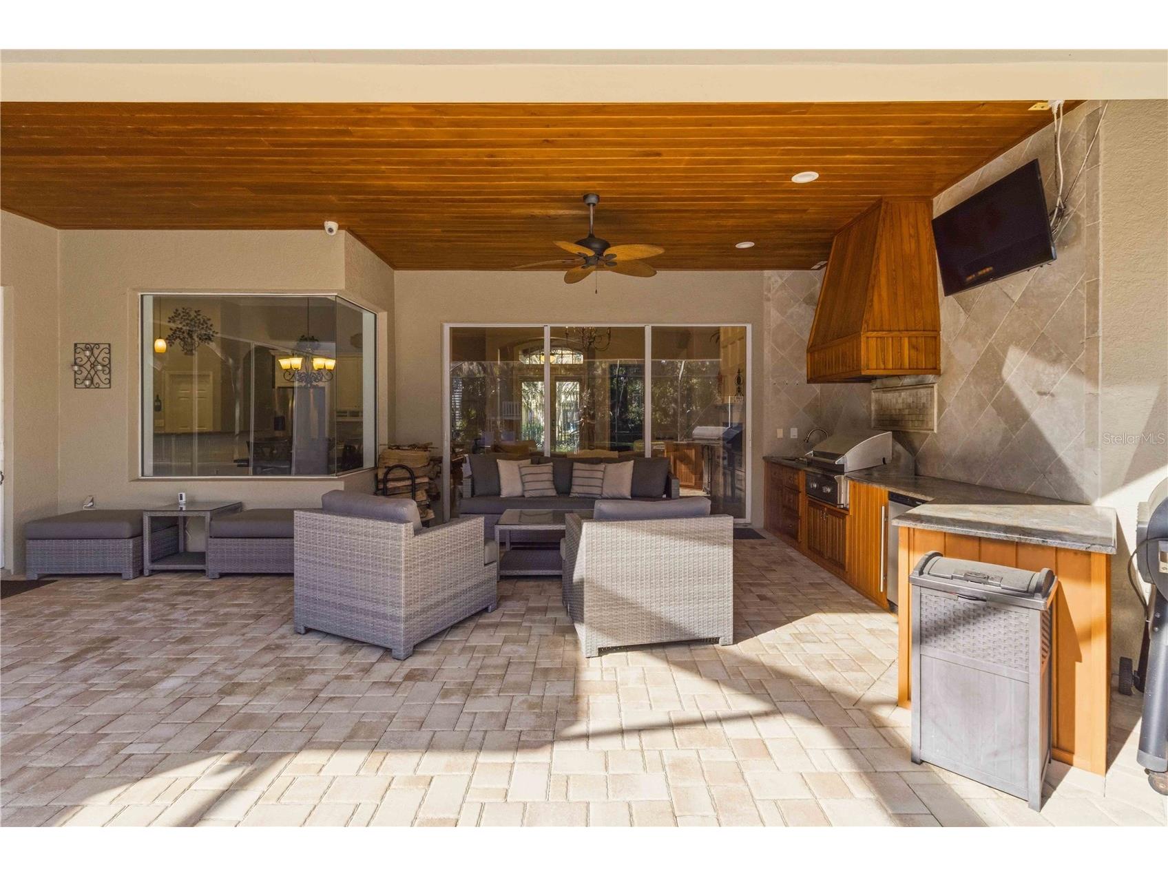 15108 Kestrelglen Way Lithia FL 33547 TB8493744 image43