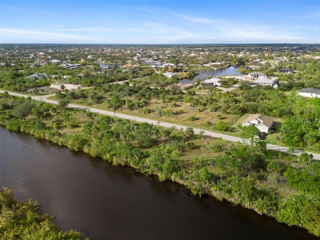 15109 Amsterdam Avenue Port Charlotte FL 33981 - ALDAMA WATERWAY D6133880 image5