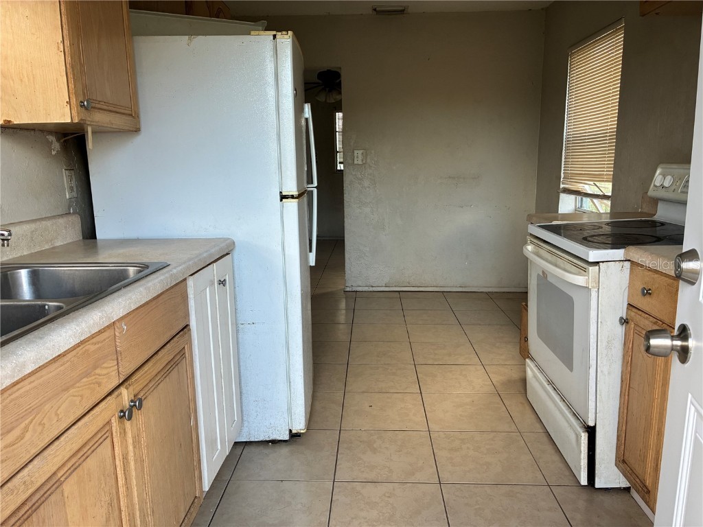 1511 27th Street S Saint Petersburg FL 33712 TB8403722 image6